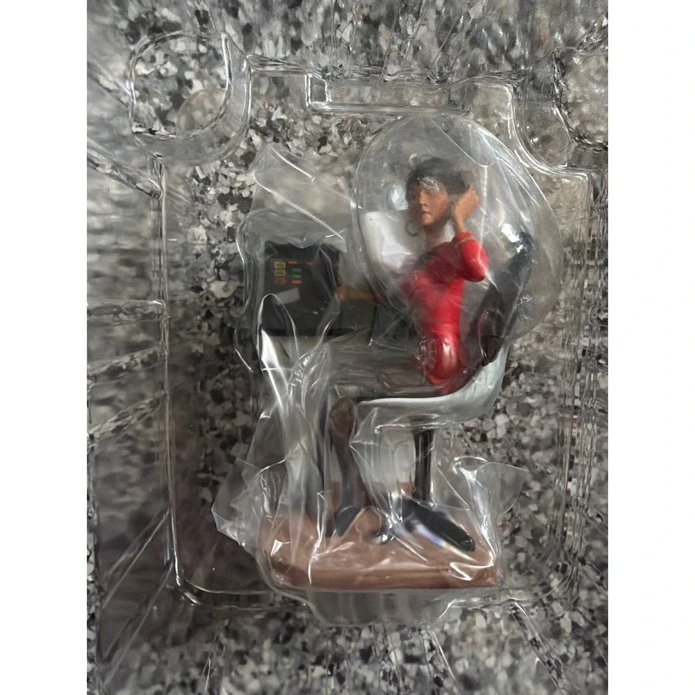 2007 Hallmark Keepsake Star Trek Lieutenant Uhura Limited‎ Ornament QXE9029